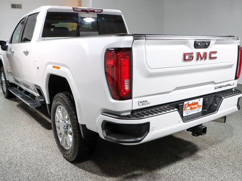 Used 2022 GMC Sierra 2500 Denali AWD/4WD image 9