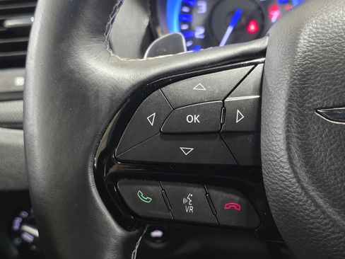 Used 2015 Chrysler 300 S image 31