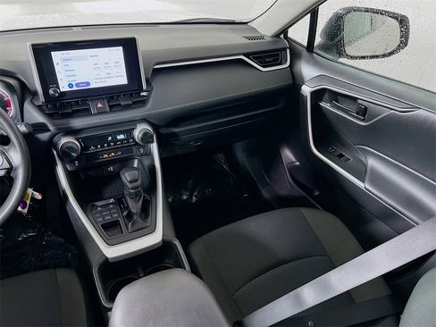 Certified 2024 Toyota RAV4 LE image 21