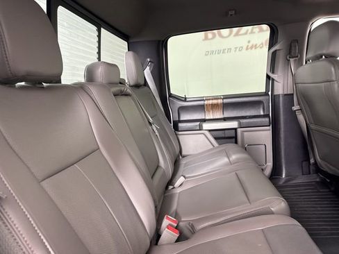 Used 2018 Ford F150 Lariat image 18