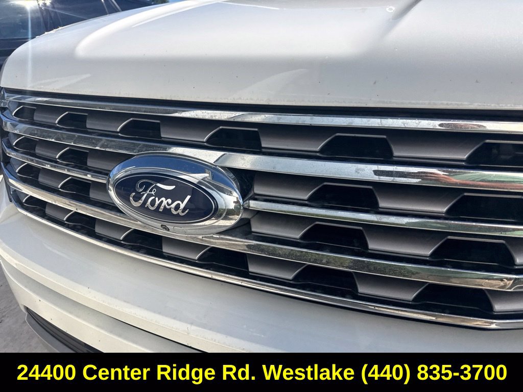 Used 2021 Ford Expedition Limited AWD/4WD image 2