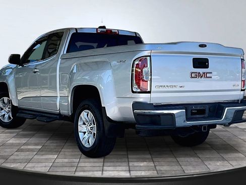 Used 2018 GMC Canyon SLE w/ SLE Convenience Package AWD/4WD image 4