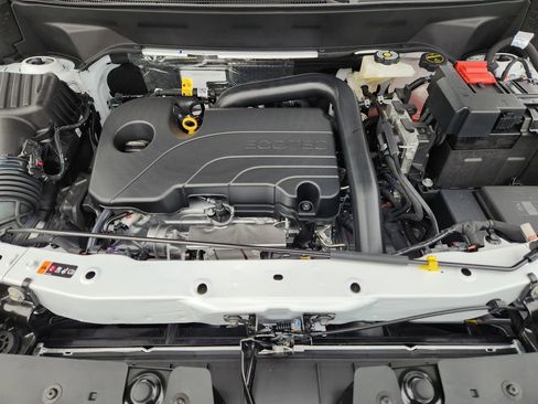 New 2026 Chevrolet Equinox LT image 32