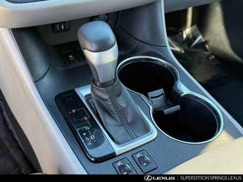 Used 2015 Toyota Highlander XLE image 24