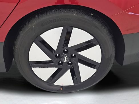 New 2025 Hyundai Ioniq 6 SE image 31