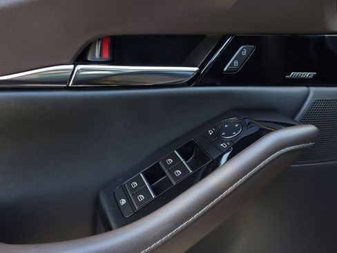 Certified 2024 MAZDA CX-30 AWD 2.5 S w/ Premium Package image 21