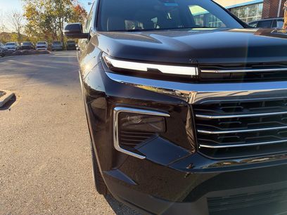 New 2027 Chevrolet Traverse LT w/ Driver Confidence Package