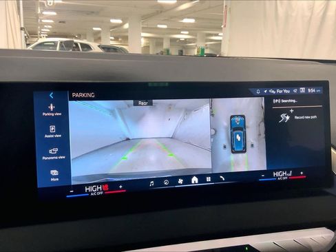 Used 2025 BMW X3 xDrive30i image 26