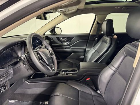 New 2025 Lincoln Corsair Grand Touring w/ Equipment Group 302A AWD/4WD image 19