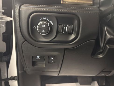 Used 2023 RAM 1500 Limited AWD/4WD image 21