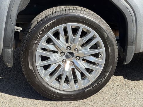 Used 2019 GMC Sierra 1500 Denali w/ Denali Ultimate Package AWD/4WD image 33