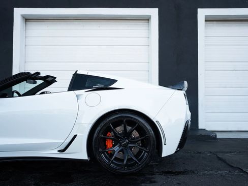 Used 2019 Chevrolet Corvette Z06 RWD image 10