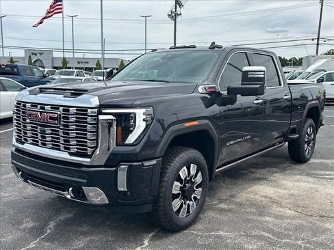 New 2026 GMC Sierra 2500 Denali w/ Denali Reserve Package AWD/4WD image 5