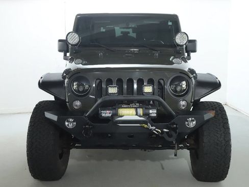 Used 2015 Jeep Wrangler Sport w/ Quick Order Package 24S AWD/4WD image 25