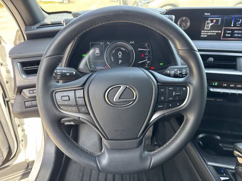 Used 2022 Lexus UX 250h w/ Accessory Package (Z2) AWD/4WD image 29