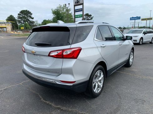 Used 2021 Chevrolet Equinox Premier image 3