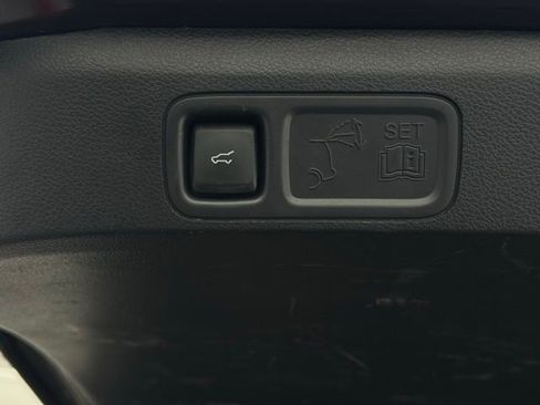 Used 2024 Ford Expedition Max Limited image 13