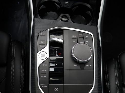 Certified 2025 BMW 330i xDrive Sedan w/ Premium Package image 11