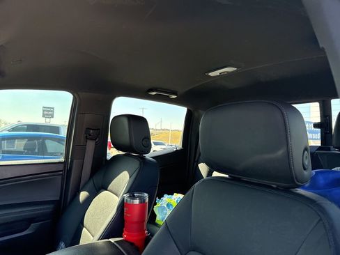 Used 2023 GMC Canyon Elevation w/ Elevation Premium Package image 10