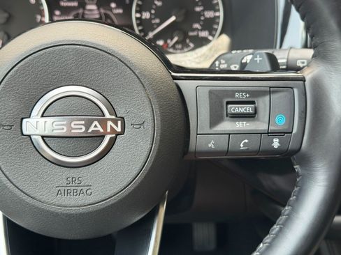 Used 2022 Nissan Pathfinder SL w/ SL Premium Package FWD image 21