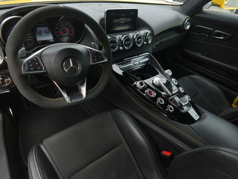 Used 2017 Mercedes-Benz AMG GT Coupe image 15