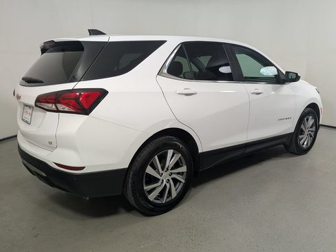 Used 2024 Chevrolet Equinox LT FWD image 6