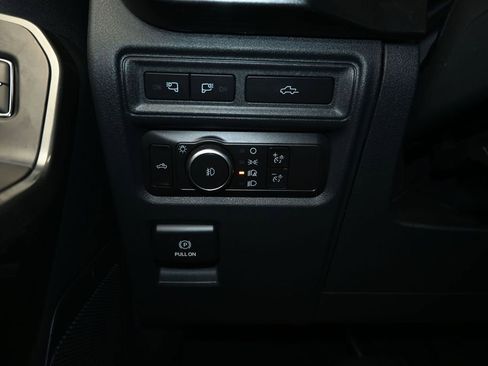 Used 2022 Ford F150 XLT w/ Equipment Group 302A High AWD/4WD image 17