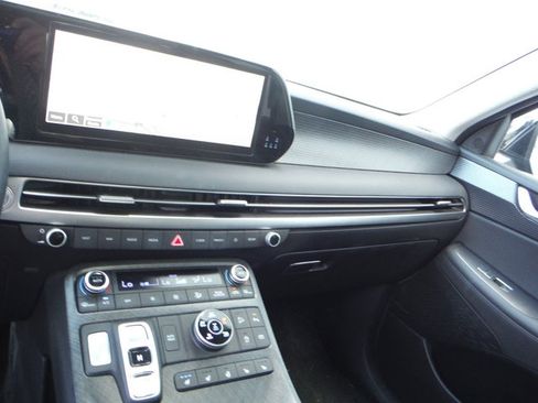 Used 2023 Hyundai Palisade Limited AWD/4WD image 23
