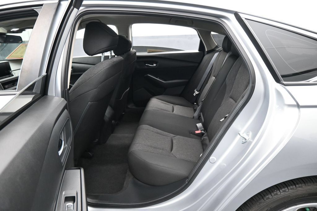 Used 2024 Honda Accord LX image 29
