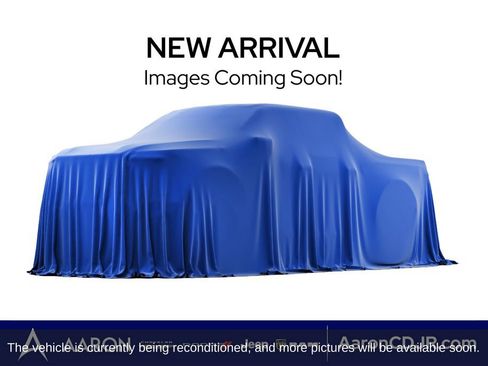Used 2025 GMC Yukon Denali AWD/4WD image 2