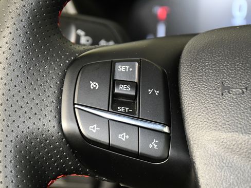 Used 2025 Ford Escape ST-Line Select image 20