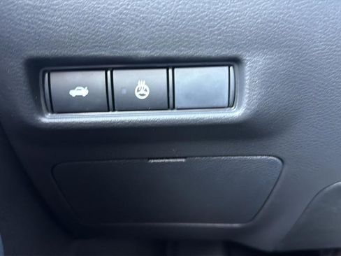 New 2026 Nissan Sentra SR FWD image 24