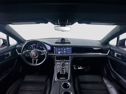 Used 2018 Porsche Panamera 4S AWD/4WD image 28