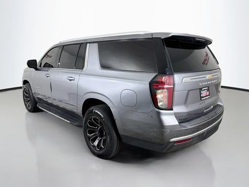 Used 2022 Chevrolet Suburban LS w/ Driver Alert Package AWD/4WD image 5
