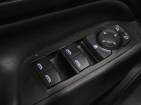 Used 2023 Chevrolet Equinox LT w/ Driver Convenience Package image 27