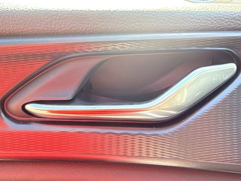 New 2025 Jeep Grand Cherokee Laredo image 18