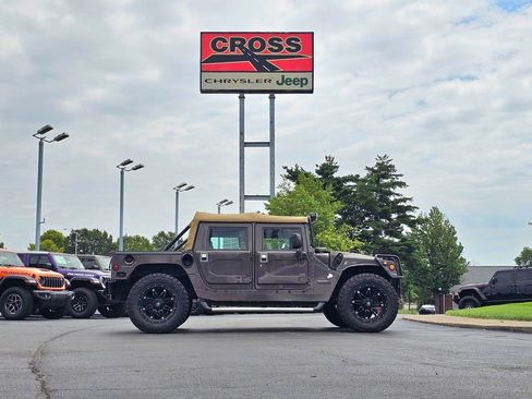 Used 2000 HUMMER H1 4-Door Open Top AWD/4WD image 2