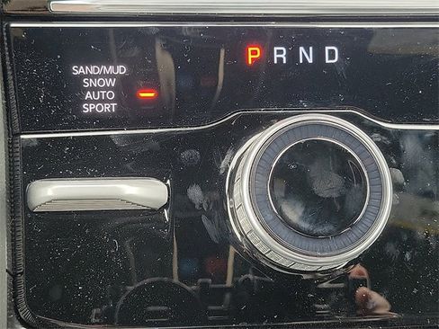 New 2026 Jeep Grand Cherokee Altitude image 15