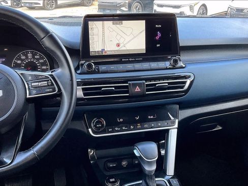 Certified 2023 Kia Seltos S w/ Navigation Package image 15