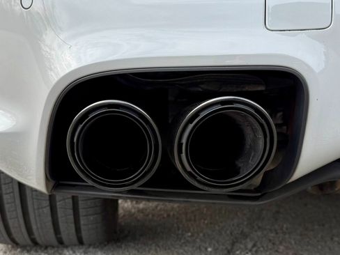 Used 2022 Porsche Cayenne GTS image 72