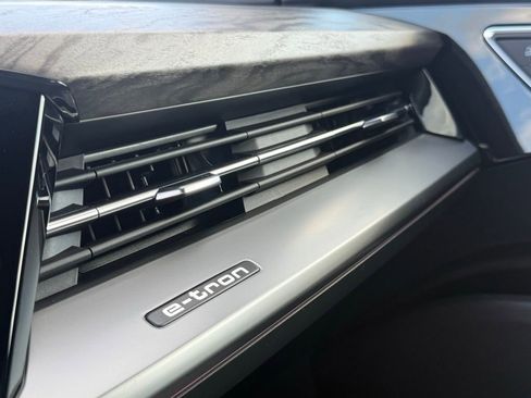 Used 2023 Audi Q4 e-tron Premium Plus image 32