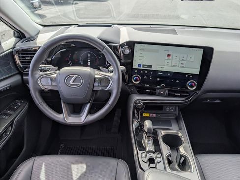 Used 2024 Lexus NX 350 350 Premium AWD w/ Vision Package image 17