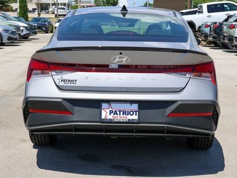 New 2026 Hyundai Elantra Sport image 4