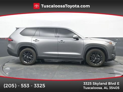 Used 2025 Toyota Grand Highlander Limited image 1