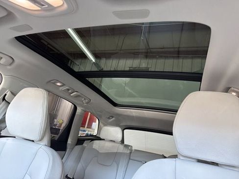New 2025 Volvo XC60 T8 Plus w/ Protection Package Premier image 13