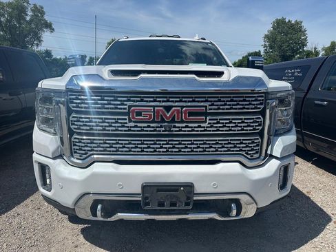 Used 2020 GMC Sierra 3500 Denali w/ Denali Ultimate Package AWD/4WD image 9