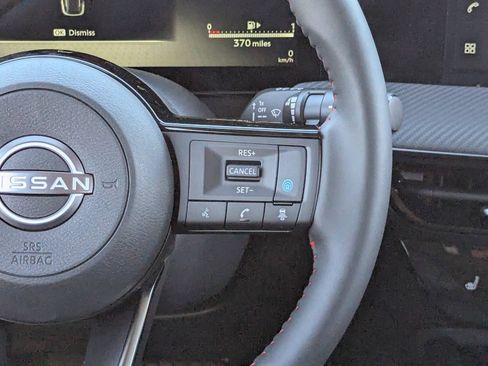 New 2026 Nissan Kicks SR w/ SR Premium Package FWD image 27