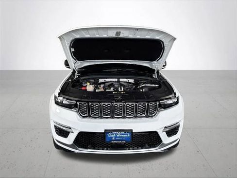 Certified 2022 Jeep Grand Cherokee Summit AWD/4WD image 24