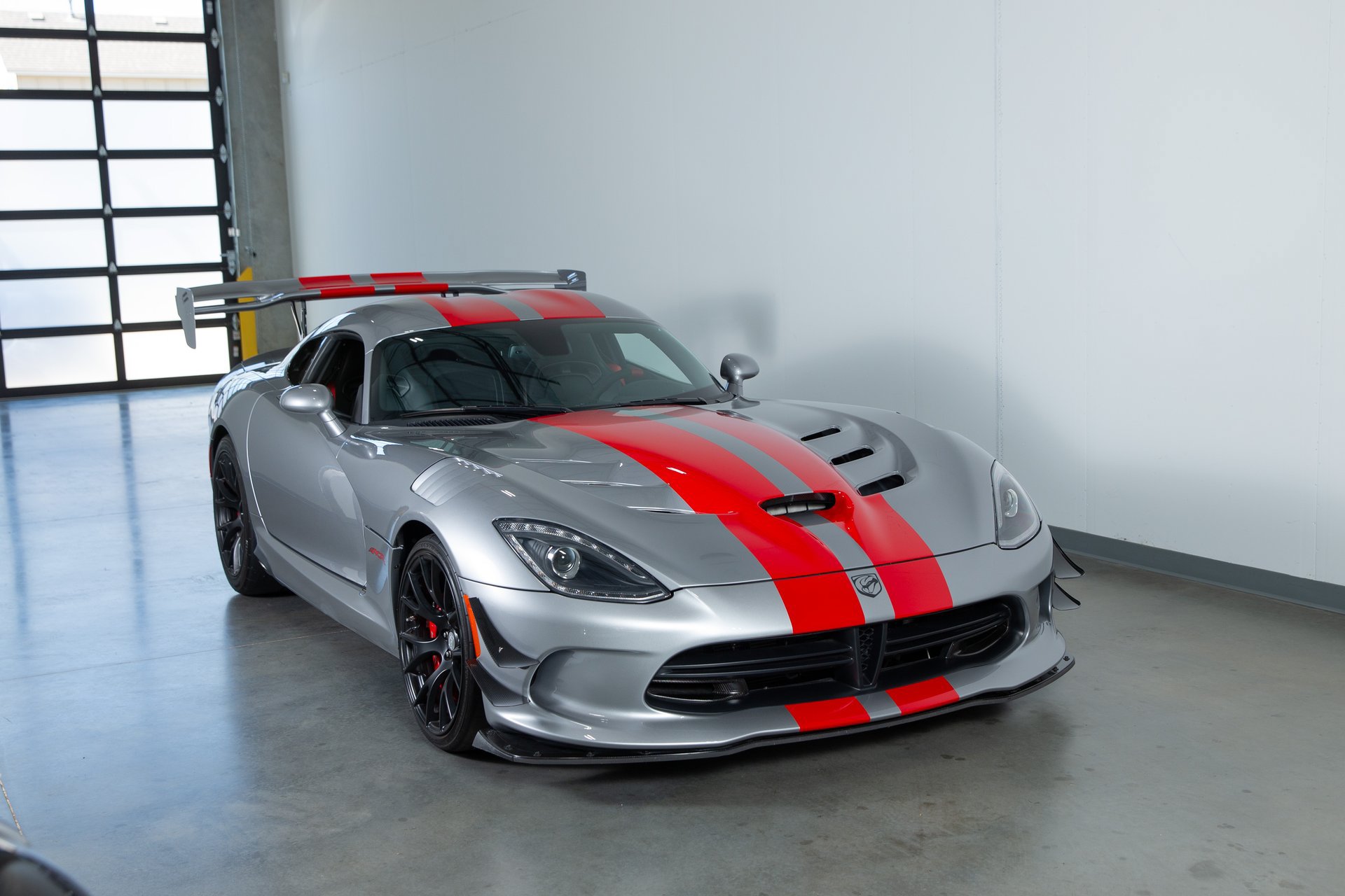 Used 2017 Dodge Viper ACR w/ Extreme Aero Package RWD image 15