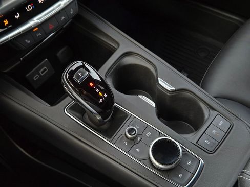 Certified 2024 Cadillac XT4 Premium Luxury w/ Cold Weather Package image 22